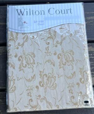 Vintage Wilton Court NEW OLD STOCK Florentine Gold Damask Oval Tablecloth 60x84